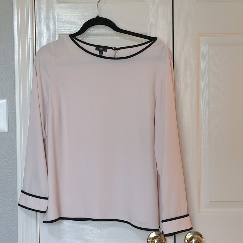 Talbots pale pink popover with black trim.